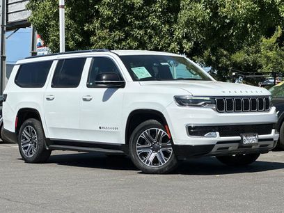Used 2024 Jeep Wagoneer L Series II w/ Flexible Seating Group