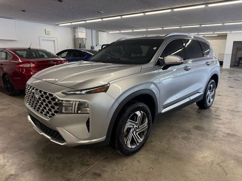 Used 2022 Hyundai Santa Fe AWD image 1