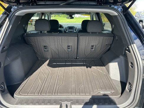 Used 2023 Chevrolet Equinox LT image 30