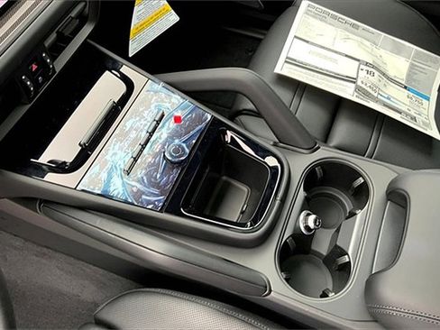 New 2026 Porsche Cayenne GTS image 36