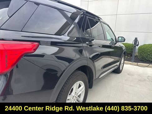 Used 2022 Ford Explorer XLT AWD/4WD image 15