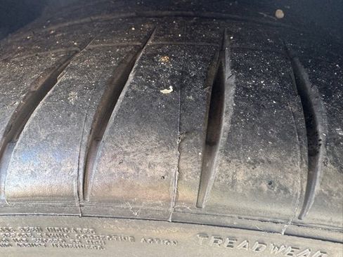 Used 2025 Chevrolet Corvette Z06 image 21