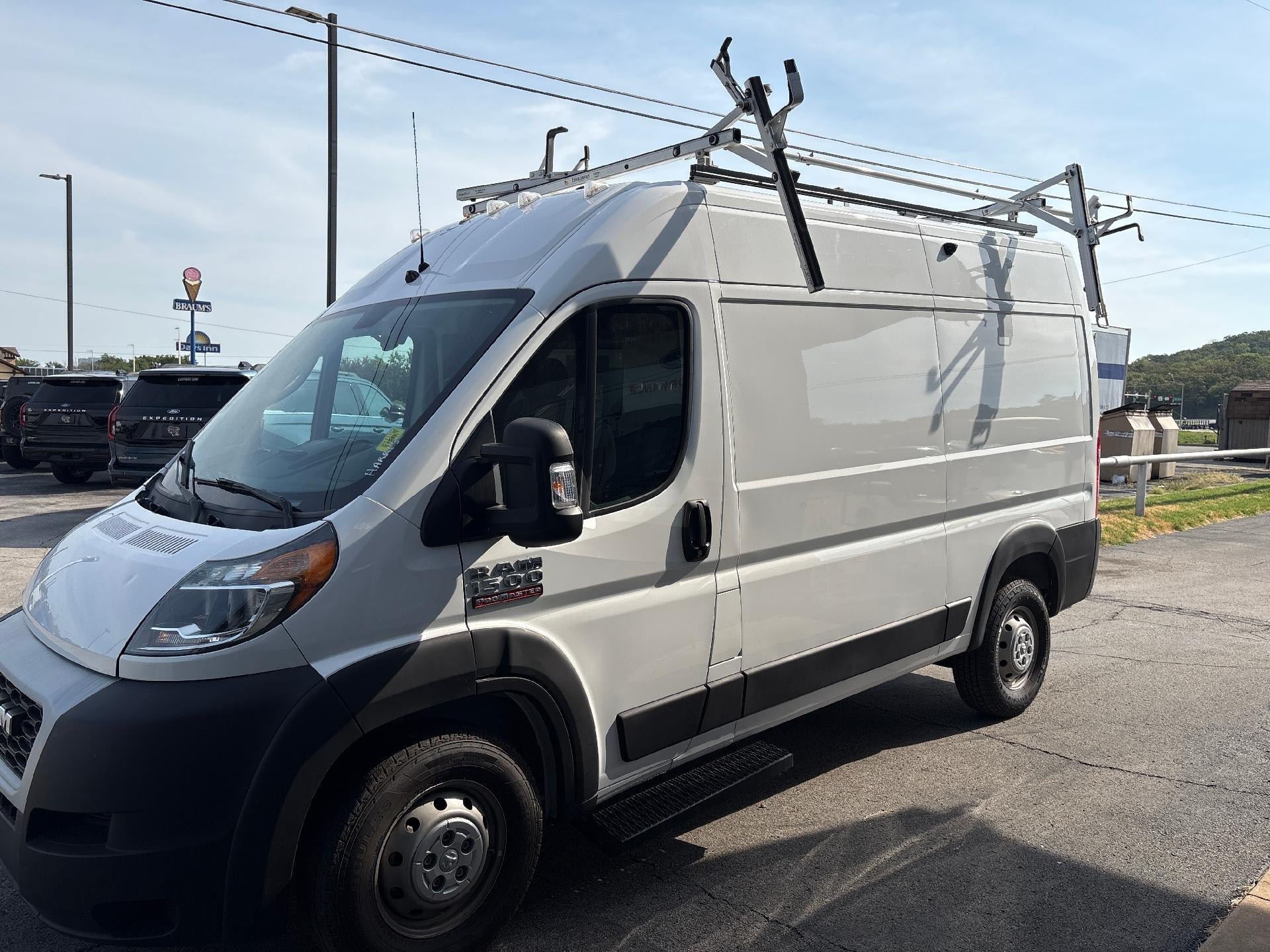 Used 2021 RAM ProMaster 1500 FWD image 4