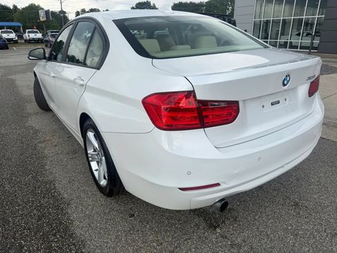 Used 2015 BMW 320i Sedan RWD image 3