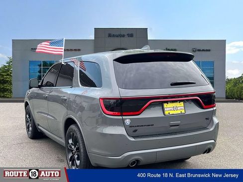 Used 2022 Dodge Durango R/T w/ Blacktop Package AWD/4WD image 4