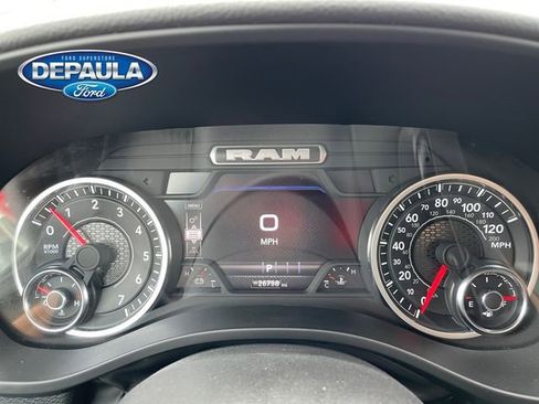 Used 2025 RAM 1500 Big Horn AWD/4WD image 2