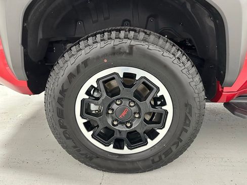 Used 2025 Toyota 4Runner TRD Off-Road image 64