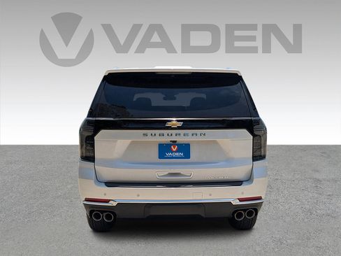 New 2025 Chevrolet Suburban Premier w/ Sun And Tow Package image 20