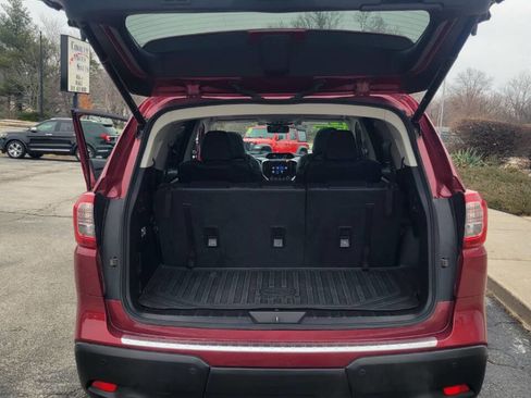 Used 2022 Subaru Ascent Touring image 16