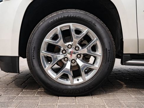 Used 2015 GMC Yukon SLT w/ Open Road Package AWD/4WD image 13