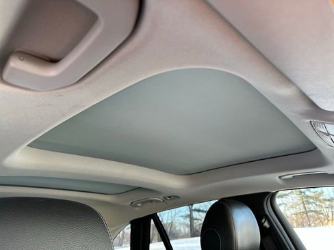 Used 2016 Mercedes-Benz GLC 300 4MATIC image 29