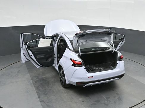 New 2025 Nissan Versa SV w/ Trunk Package image 51
