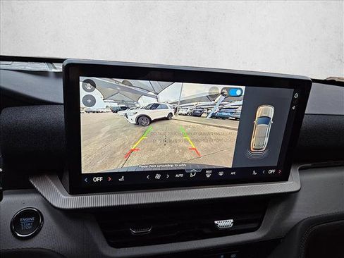 New 2026 Ford Explorer Active RWD image 18