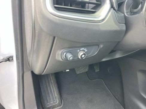 Used 2024 Chevrolet Equinox LT AWD/4WD image 30