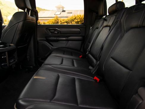 Used 2023 RAM 1500 Limited AWD/4WD image 14