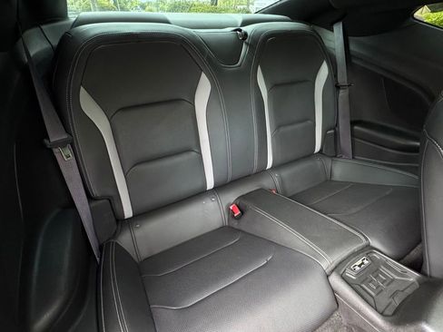 Used 2016 Chevrolet Camaro SS RWD image 20