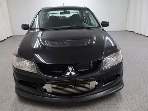 Used 2003 Mitsubishi Lancer Evolution AWD/4WD image 3