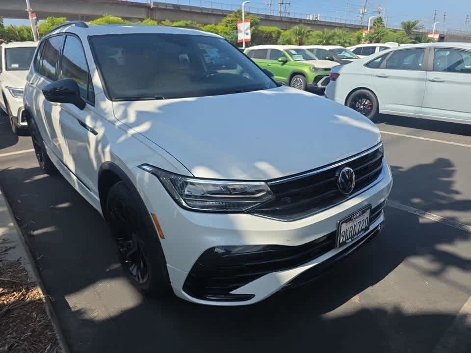 Used 2024 Volkswagen Tiguan SE R-Line FWD image 4