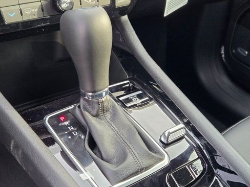 New 2026 Jeep Compass Limited w/ Sun, Sound & Navigation Group image 25