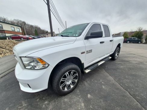 Used 2018 RAM 1500 Express w/ Express Value Package image 4