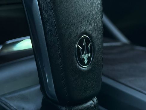 Used 2019 Maserati Levante GTS image 32