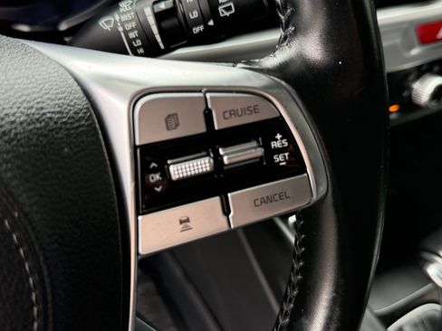 Used 2021 Kia Telluride S AWD/4WD image 17