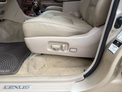 Used 2001 Lexus LX 470 4WD image 26