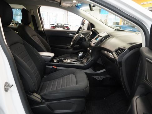 Used 2015 Ford Edge SE image 32