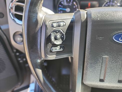 Used 2011 Ford F250 Lariat w/ Lariat Interior Pkg AWD/4WD image 20