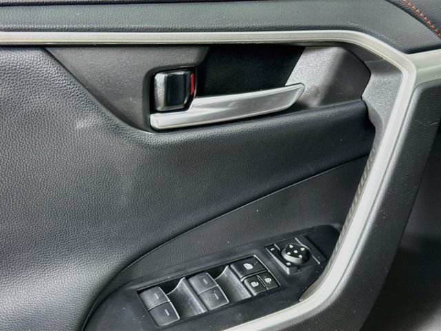 Used 2023 Toyota RAV4 Adventure AWD/4WD image 18