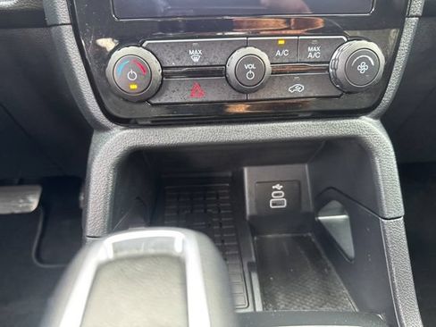 Used 2025 Ford Ranger XLT w/ Advanced Towing Package AWD/4WD image 26