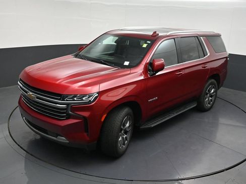Used 2022 Chevrolet Tahoe LT w/ LT Signature Package RWD image 16
