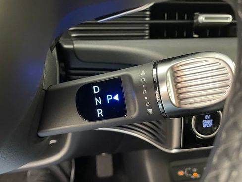 New 2026 Hyundai Ioniq 5 SEL image 9
