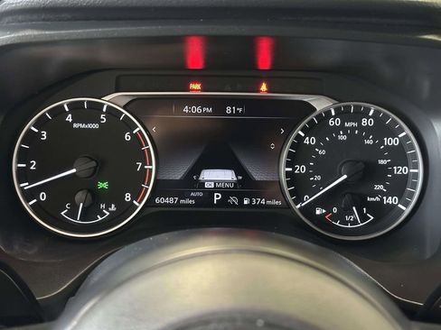 Used 2024 Nissan Rogue SV AWD/4WD image 28