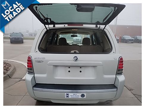 Used 2007 Mercury Mariner Luxury image 26