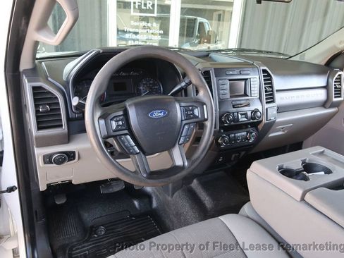 Used 2019 Ford F250 XL w/ Power Equipment Group AWD/4WD image 10