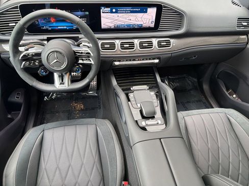 New 2026 Mercedes-Benz GLE 53 AMG 4MATIC Coupe image 16