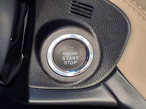 Certified 2025 Subaru Outback Limited image 16