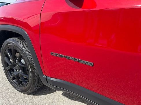 Used 2025 Jeep Compass Latitude w/ Altitude Special Edition image 58