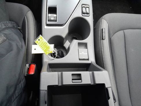 Certified 2025 Subaru Crosstrek 2.0i Premium image 24