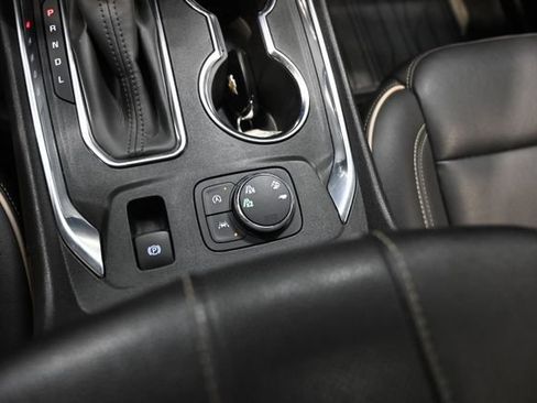 Used 2022 Chevrolet Traverse Premier w/ LPO, Floor Liner Package AWD/4WD image 20