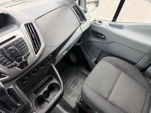 Used 2019 Ford Transit 350 XLT RWD image 22