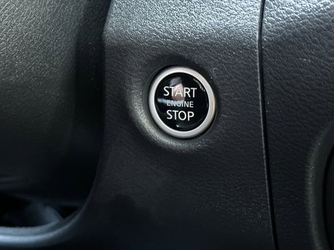 Used 2023 Nissan Frontier S w/ Technology Package image 21