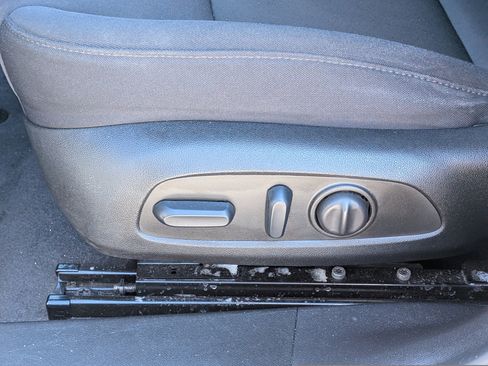 Used 2022 Chevrolet Malibu RS FWD image 21