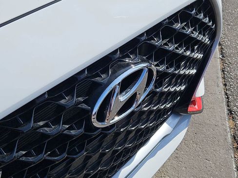 Used 2022 Hyundai Veloster N image 12