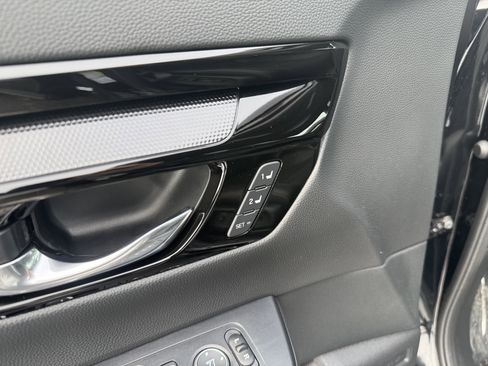 Used 2026 Honda CR-V Sport Touring image 31