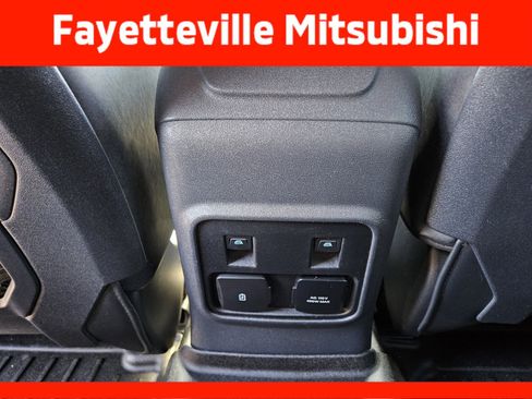Used 2023 Ford Bronco Black Diamond AWD/4WD image 11