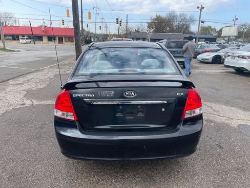 Used 2009 Kia Spectra EX image 7