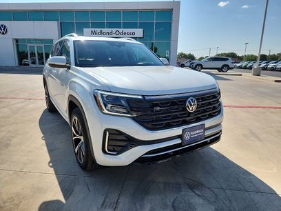 New 2026 Volkswagen Atlas SEL Premium R-Line