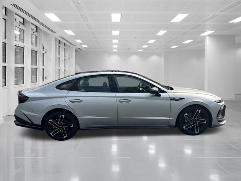 Used 2025 Hyundai Sonata N Line FWD image 4